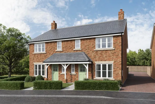 Langley Lane, Heywood, OL10 2QJ, photo 1