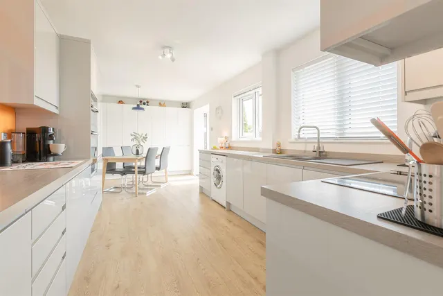 Glebe Road, Royal Wootton Bassett, photo 3