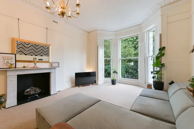 1 bedroom flat, Elsham Road, London, W14