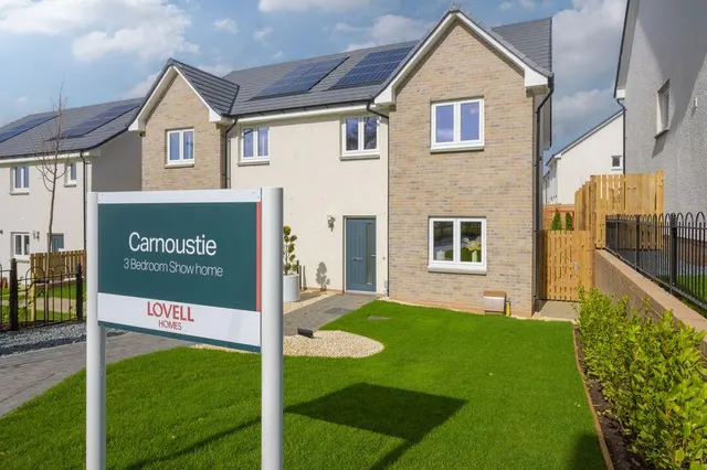 Photo 2 — Oak Place, Mayfield, Dalkeith, EH22 5NE