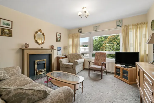 Wellesley Road, Twickenham, TW2, photo 3