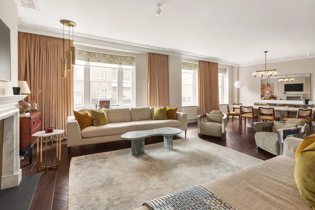 Kensington Church Street, London, W8 4BD, photo 1