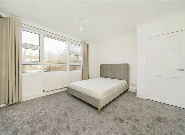 Bucklands Road, Teddington, TW11, photo 3
