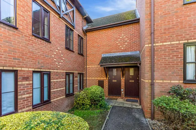 Station Road, Harpenden, AL5, photo 2