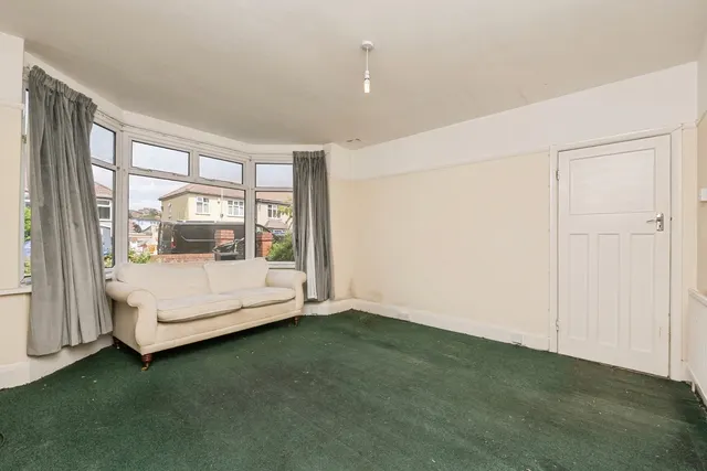 Photo 2 — Sylvia Avenue, Bristol, Somerset, BS3