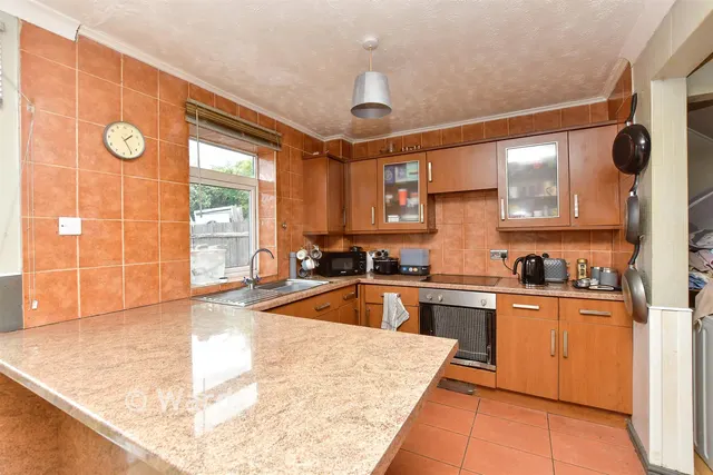 Buttermere Close, Gillingham, ME7, photo 3