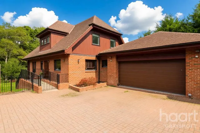 Frith End, Bordon, GU35, photo 1