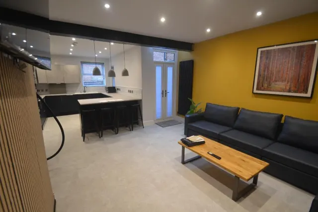 Edenhall Avenue, Levenshulme, M19, photo 1