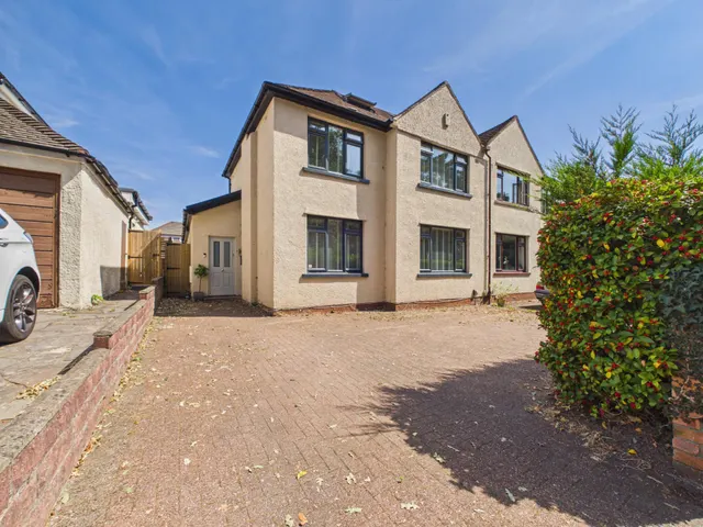 King George V Drive East, Heath, CF14, photo 1