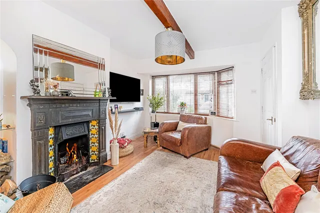 Photo 3 — Swan Close, Hanworth, TW13 6PA