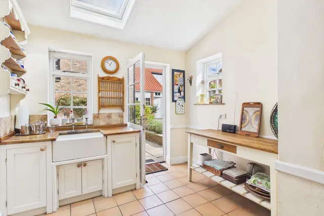 Chapmangate, Pocklington, YO42, photo 3
