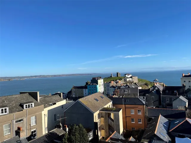 Tudor Square, Tenby, SA70, photo 1