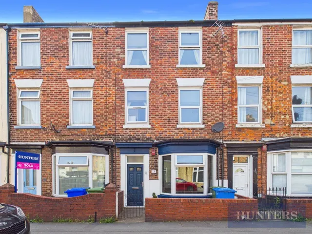 Trafalgar Road, Scarborough, YO12, photo 1