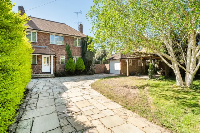 Poyle Lane, Burnham, SL1, photo 1
