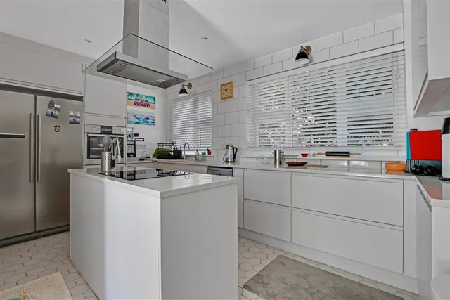 Columbine Way, Lewisham, SE13, photo 1