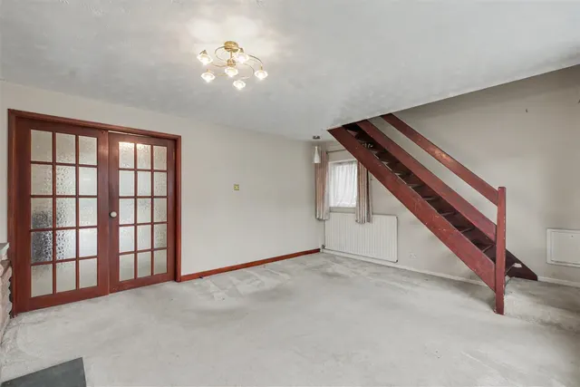 Elswick Drive, Beeston, NG9, photo 3