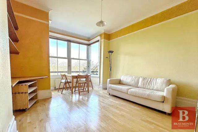 Photo 2 — 101 Beaconsfield Villas, Brighton BN1 6HF