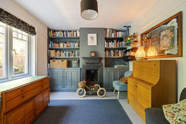 Longdene Road, Haslemere, GU27, photo 3