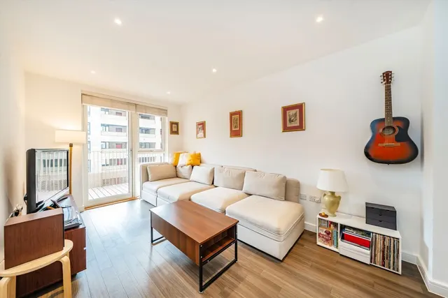 Bollo Bridge Road, W3, photo 2