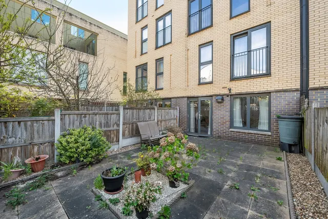 Photo 2 — Fitzpatrick Road, SW9