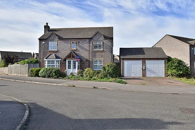 Nursery Close, Dunholme, photo 1