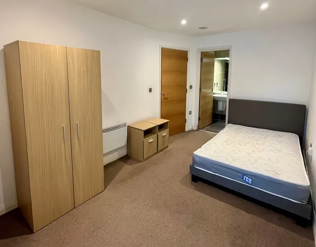One Brewery Wharf City Centre, Leeds, LS10, photo 3