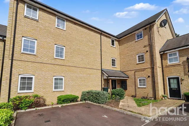 Tudor Road, Bury St Edmunds, IP32, photo 1