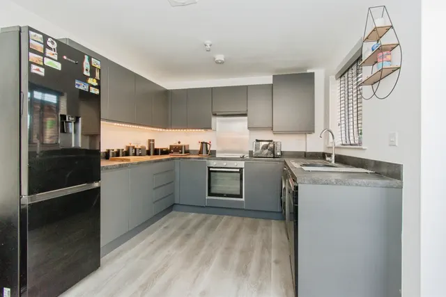 Photo 2 — Oak Tree Way, KNOTTINGLEY