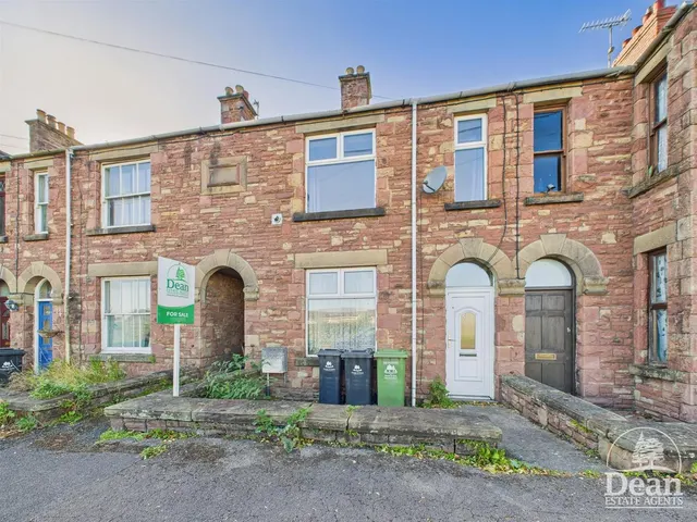 Church Road, Lydney, photo 1