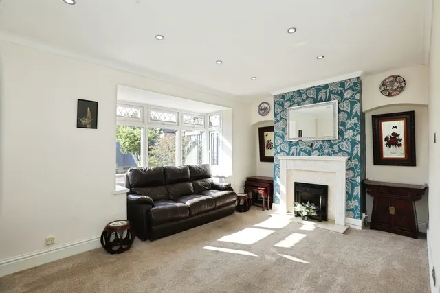 Photo 3 — Felix Road, Northwich, Cheshire, CW8