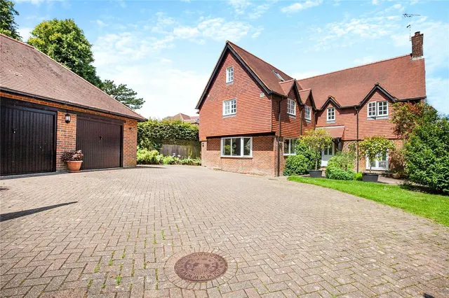 Photo 2 — Ely Grange Estate, Frant, Tunbridge Wells, Kent, TN3 9DY
