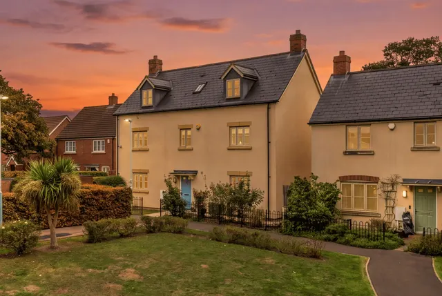 Manor End, Cheltenham, GL51, photo 1