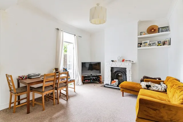 Laleham Road, London, SE6, photo 2