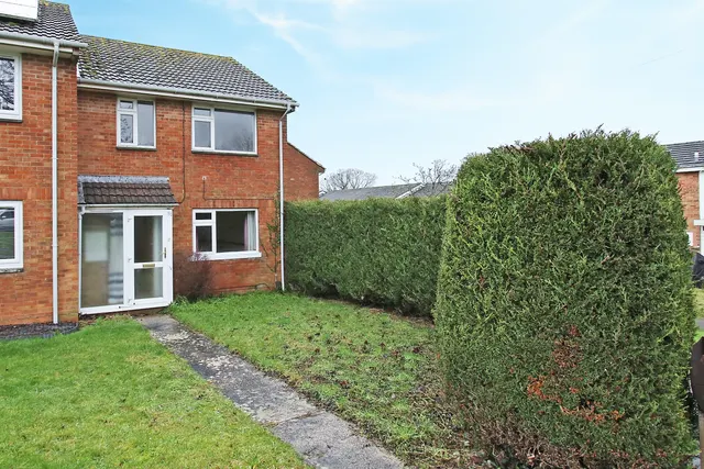 Wood Park, Ludgershall, SP11, photo 1