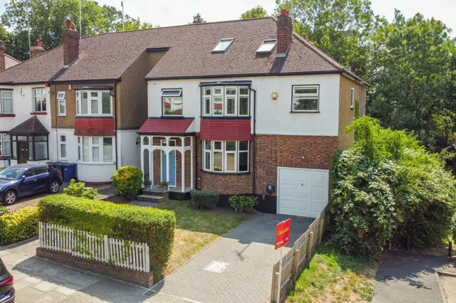 Windsor Road, London, N3, photo 2