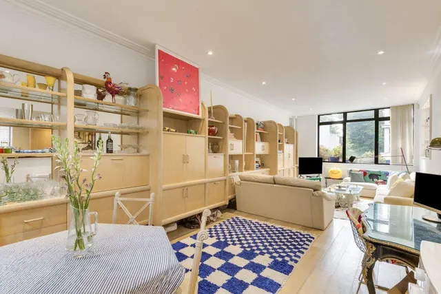 Photo 2 — Ormonde Court, St. Edmunds Close, London, NW8 7QT