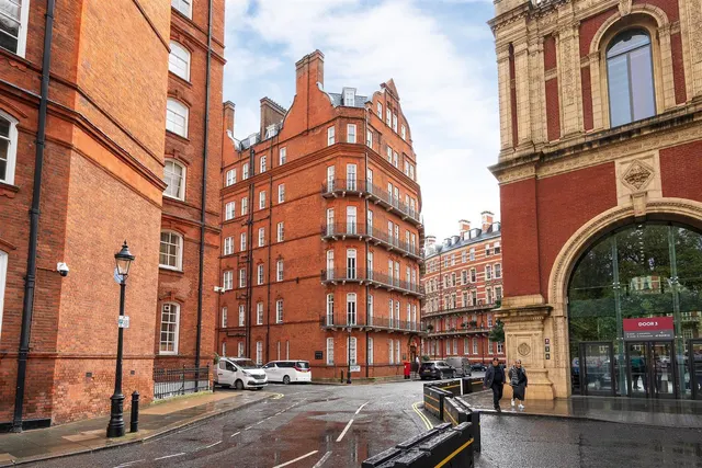 Kensington Gore, London, SW7, photo 2