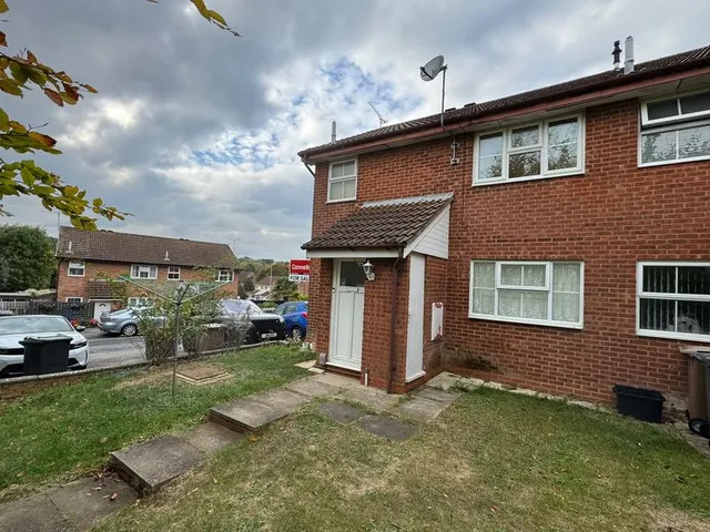 Campania Grove, Luton, LU3, photo 1