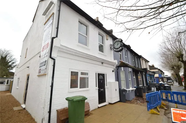 Brighton Road, South Croydon, CR2, photo 1