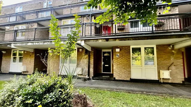 Hulverston Close, South Sutton, SM2, photo 1
