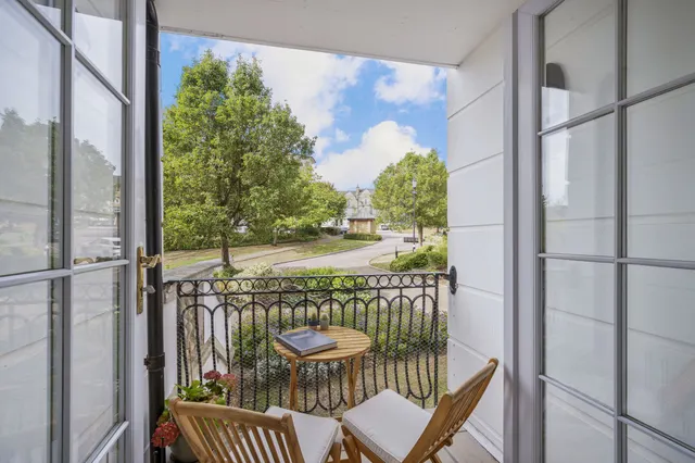 Southlands Drive, London, SW19, photo 2