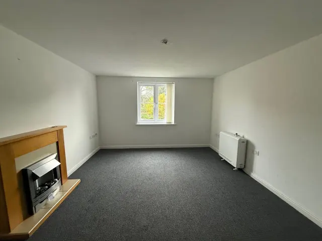 Photo 3 — Pennyfields, Bolton-Upon-Dearne, Rotherham