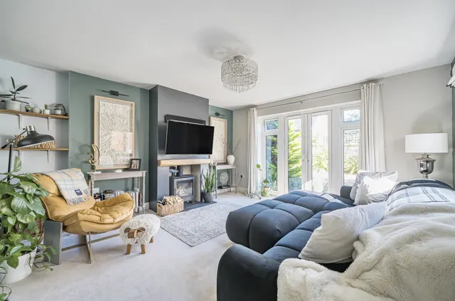 Heron Close, Shopwhyke Lakes, PO20, photo 3