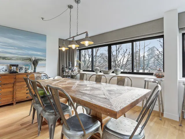Grosvenor Road, London, SW1V, photo 3