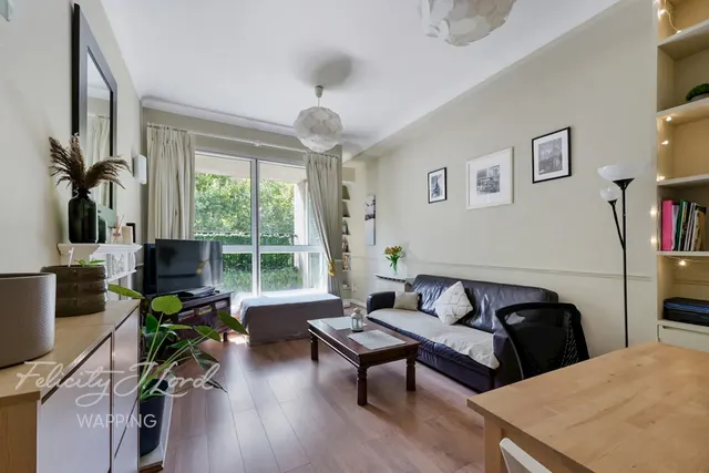 Cartwright Street, Tower Hill, E1, photo 3