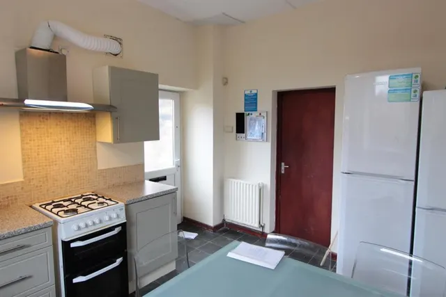 Barber Crescent, Sheffield, S10 1EF, photo 1