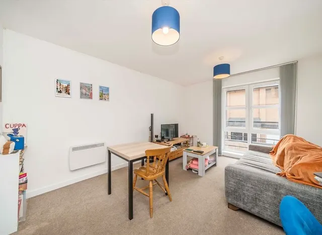 London Road, Kingston Upon Thames, KT2, photo 2