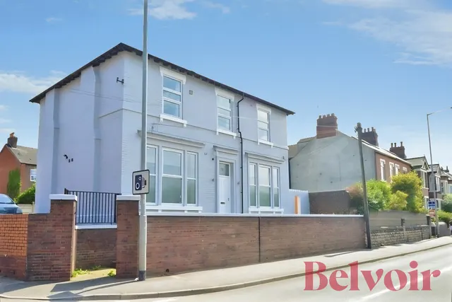 Photo 2 — London Road, Newcastle-under-Lyme, ST5