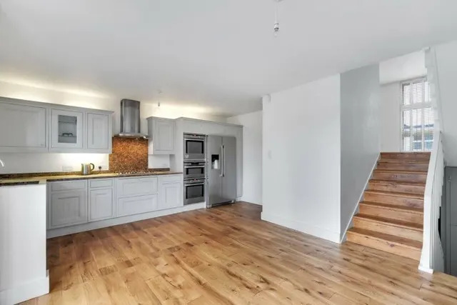 Quickswood, Primrose Hill, NW3, photo 1