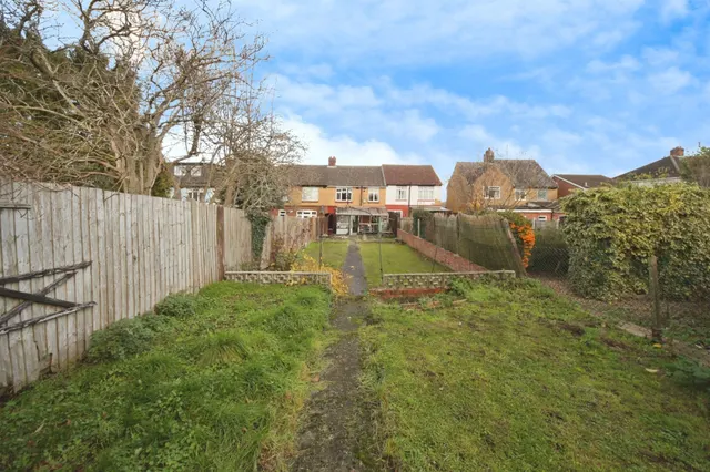 Neville Road, Luton, LU3, photo 2